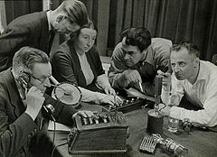 240px-Opname_van_een_hoorspel_Recording_a_radio_play